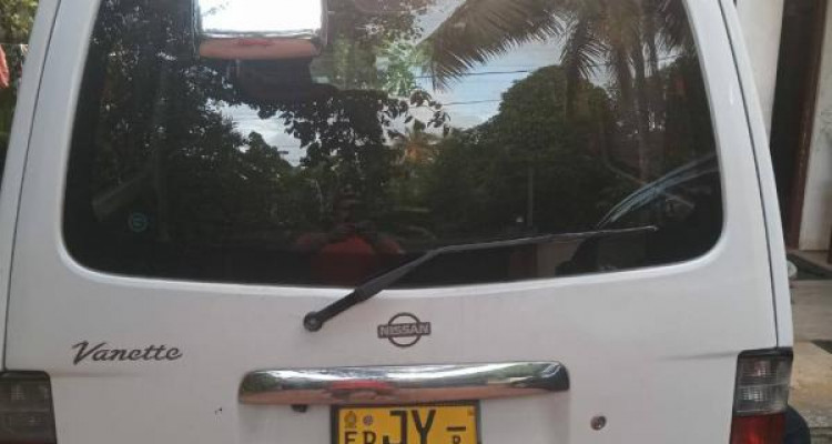 NISSAN VANETTE 2000