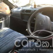 NISSAN VANETTE 2000