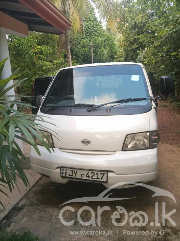 NISSAN VANETTE 2000