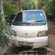 NISSAN VANETTE 2000