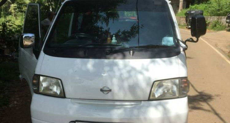 NISSAN VANETTE 2000