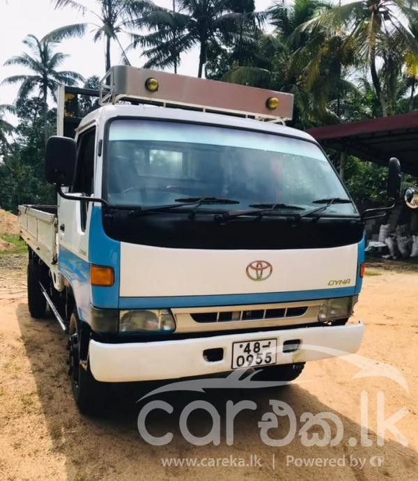 TOYOTA DYNA 1990
