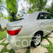 TOYOTA PREMIO 2007