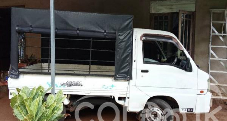 SUBARU SAMBAR 2003