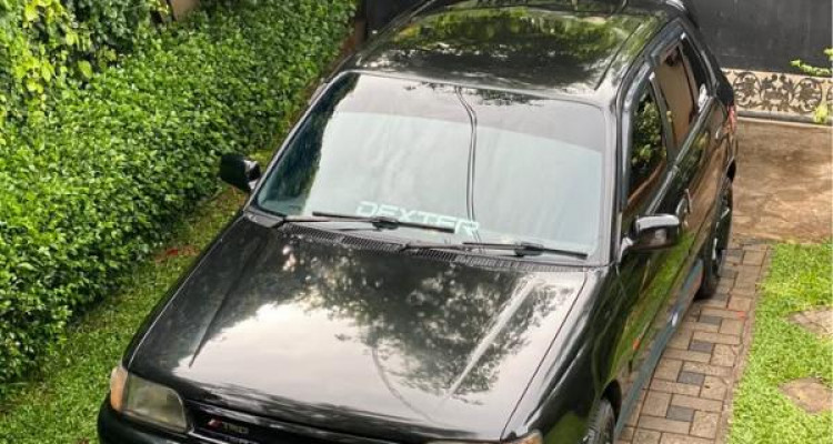 TOYOTA STARLET 1990