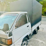TOYOTA LITEACE 2000