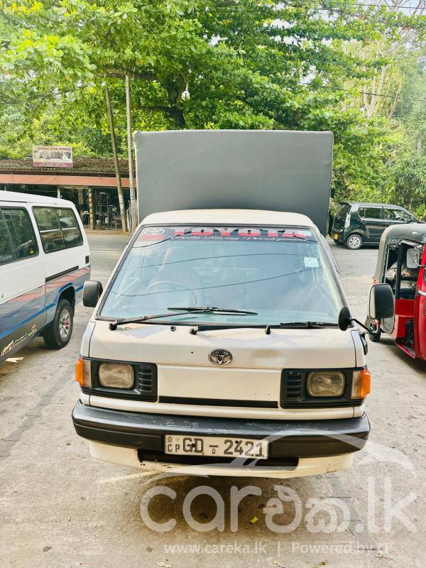 TOYOTA LITEACE 2000