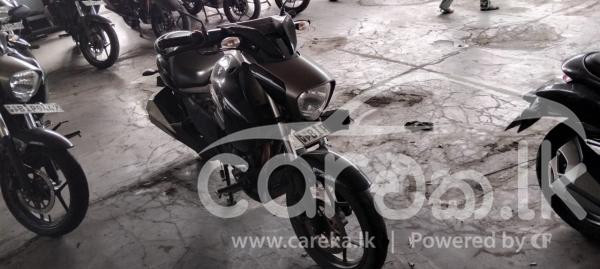 SUZUKI INTRUDER 2018