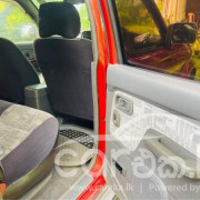 NISSAN D22 2008