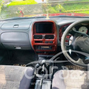 NISSAN D22 2008