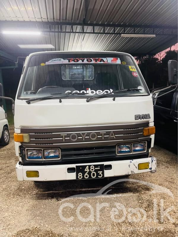 TOYOTA DYNA 2006