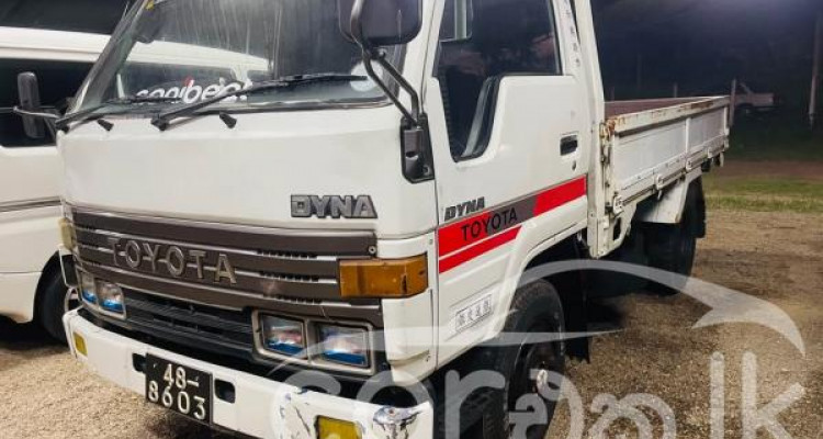 TOYOTA DYNA 2006
