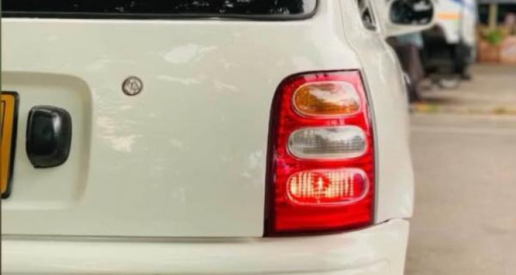 NISSAN MARCH K11 1996