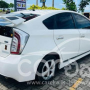 TOYOTA PRIUS 2012