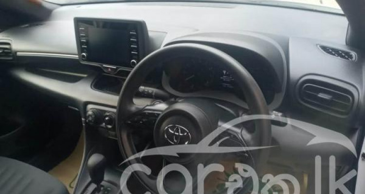 TOYOTA YARIS 2022