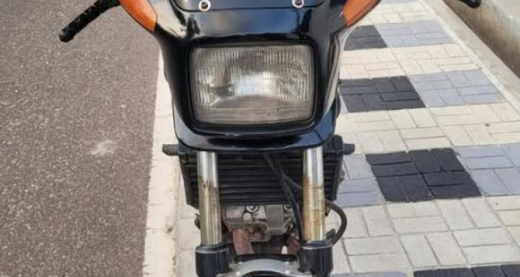 HONDA VT250 2000