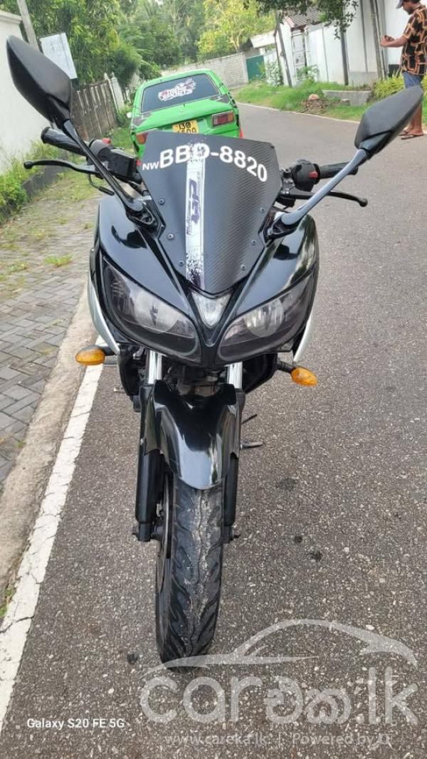 YAMAHA FAZER 2014