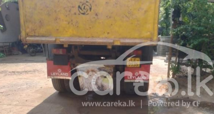LANKA ASHOK LEYLAND TIPPER 2008