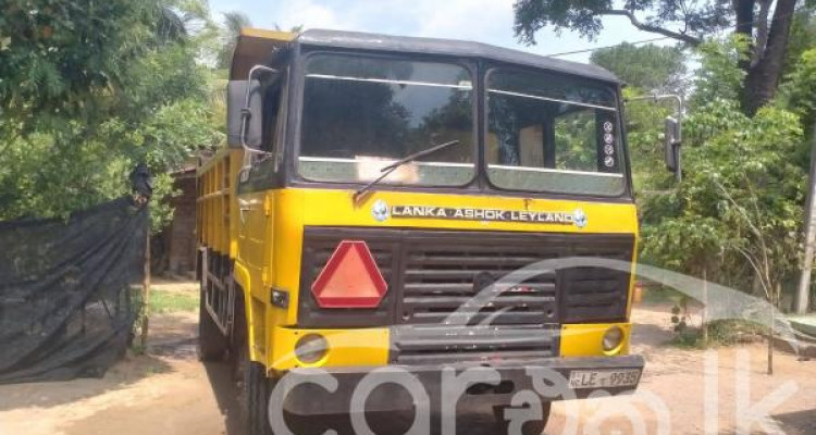 LANKA ASHOK LEYLAND TIPPER 2008