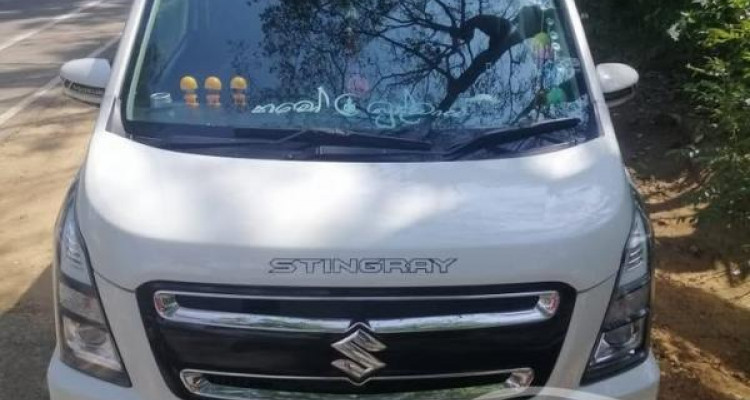 SUZUKI WAGON R 2017