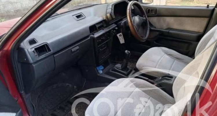 MITSUBISHI LANCER 1989