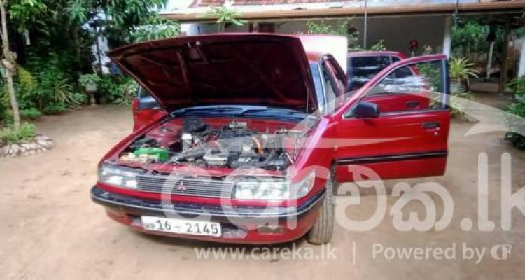 MITSUBISHI LANCER 1989