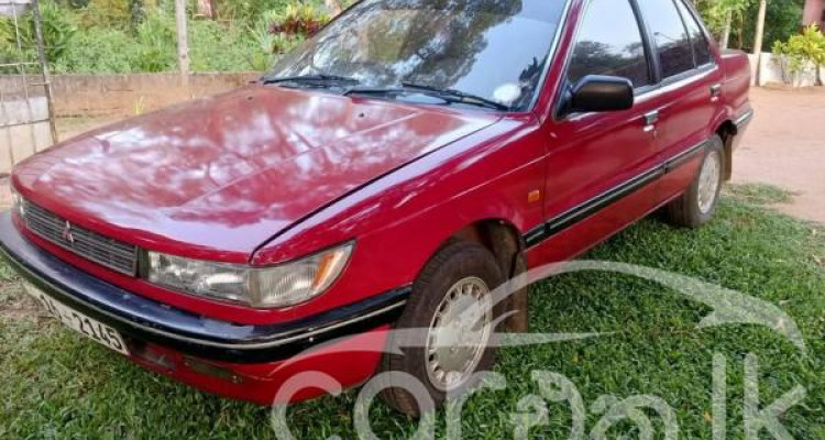 MITSUBISHI LANCER 1989