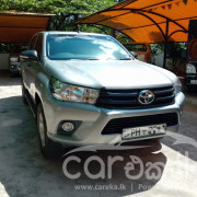 TOYOTA HILUX 2017