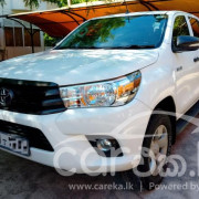 TOYOTA HILUX 2017