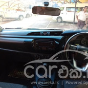 TOYOTA HILUX 2017