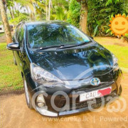 TOYOTA AQUA 2013