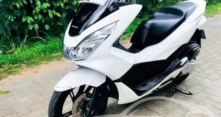HONDA PCX 2016