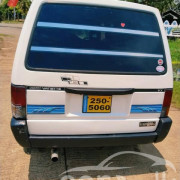 NISSAN VANETTE 1992