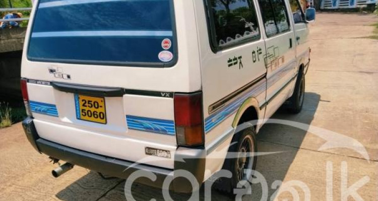 NISSAN VANETTE 1992