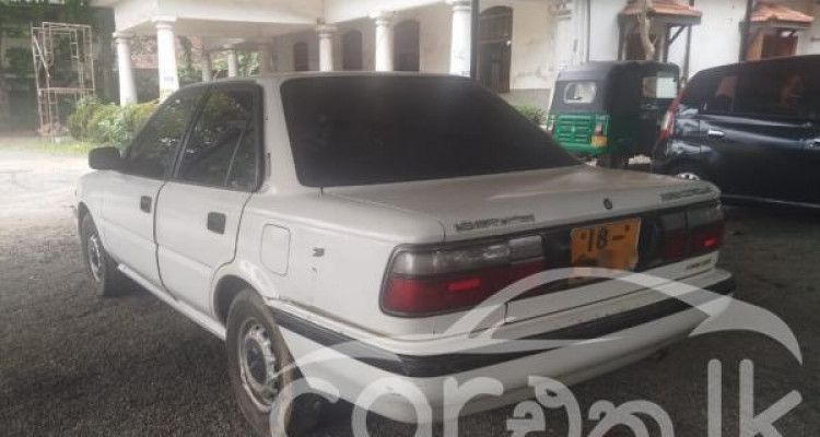 TOYOTA COROLLA EE90 1989