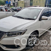 TOYOTA PREMIO 2019