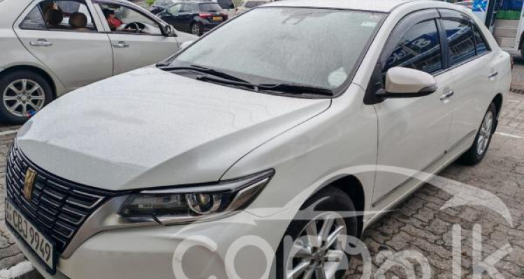 TOYOTA PREMIO 2019