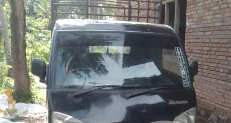 MAHINDRA MAXXIMO 2012