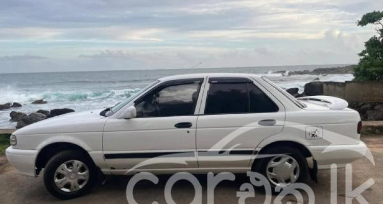 NISSAN SUNNY B13 1992