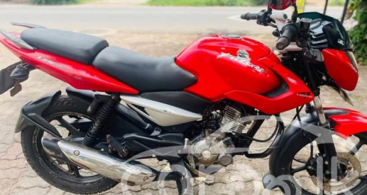 BAJAJ PULSAR 135 2010