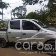 MAHINDRA GENIO 2013
