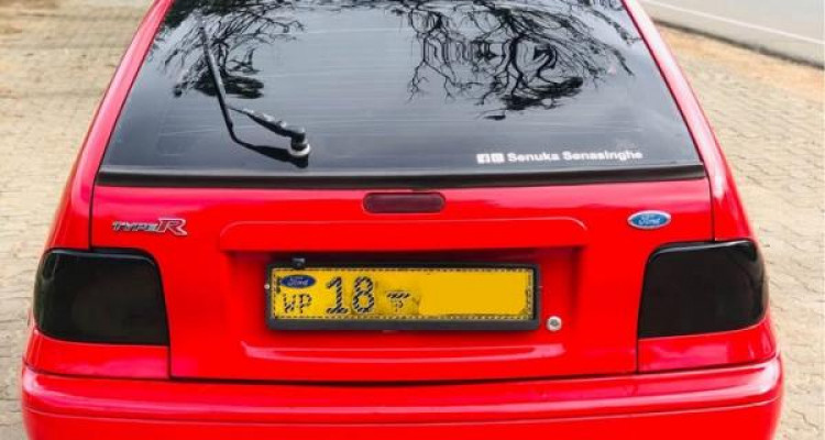 FORD FESTIVA 1994