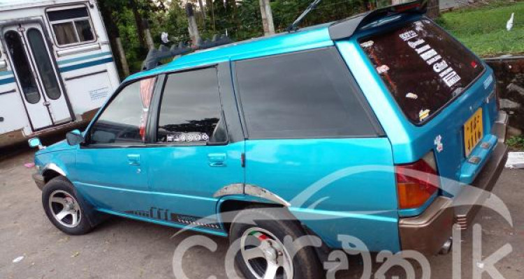 MITSUBISHI LANCER WAGON 1989