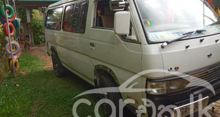 NISSAN CHERRY VANETTE 1984