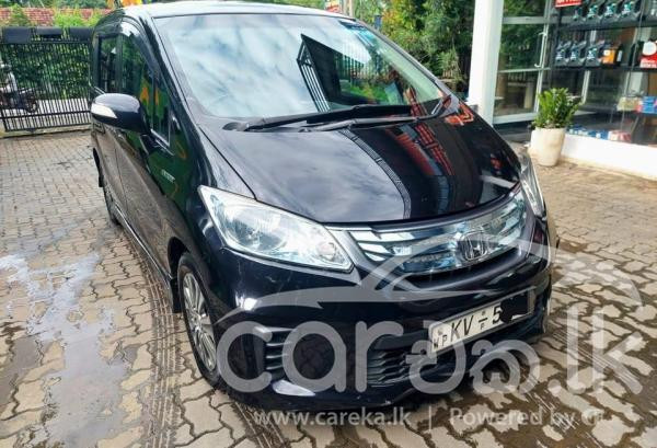 HONDA FREED 2011