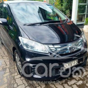 HONDA FREED 2011