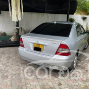 TOYOTA COROLLA 121 2003