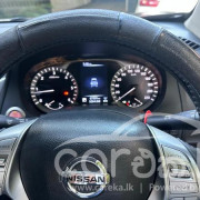 NISSAN NAVARA 2017