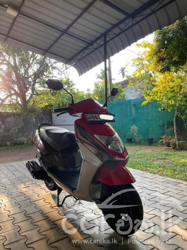 HONDA DIO 2012