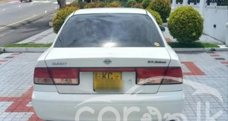NISSAN SUNNY 2002